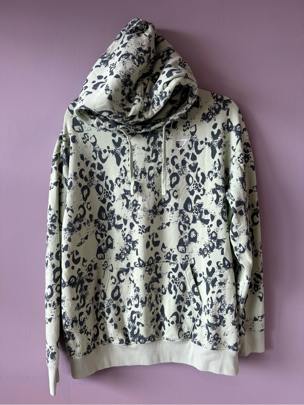 Gymshark Women’s Light Green All Over Animal Print Hoodie Sweatshirt Medium